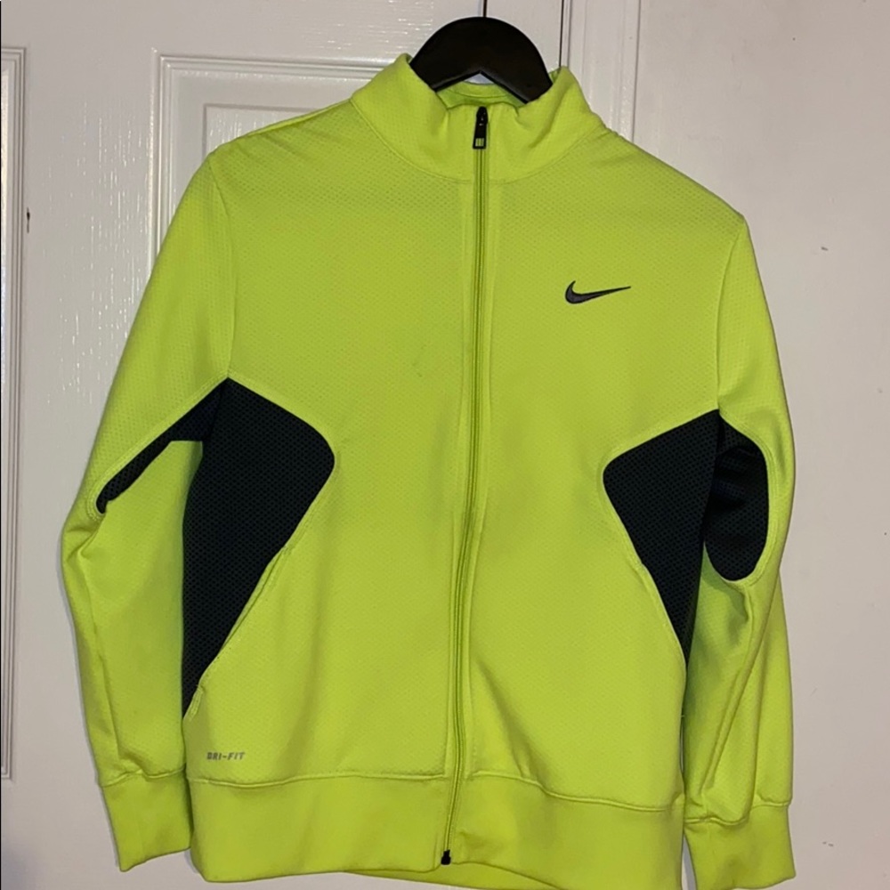 Nike dri-fit active athletic polyester zip jacket